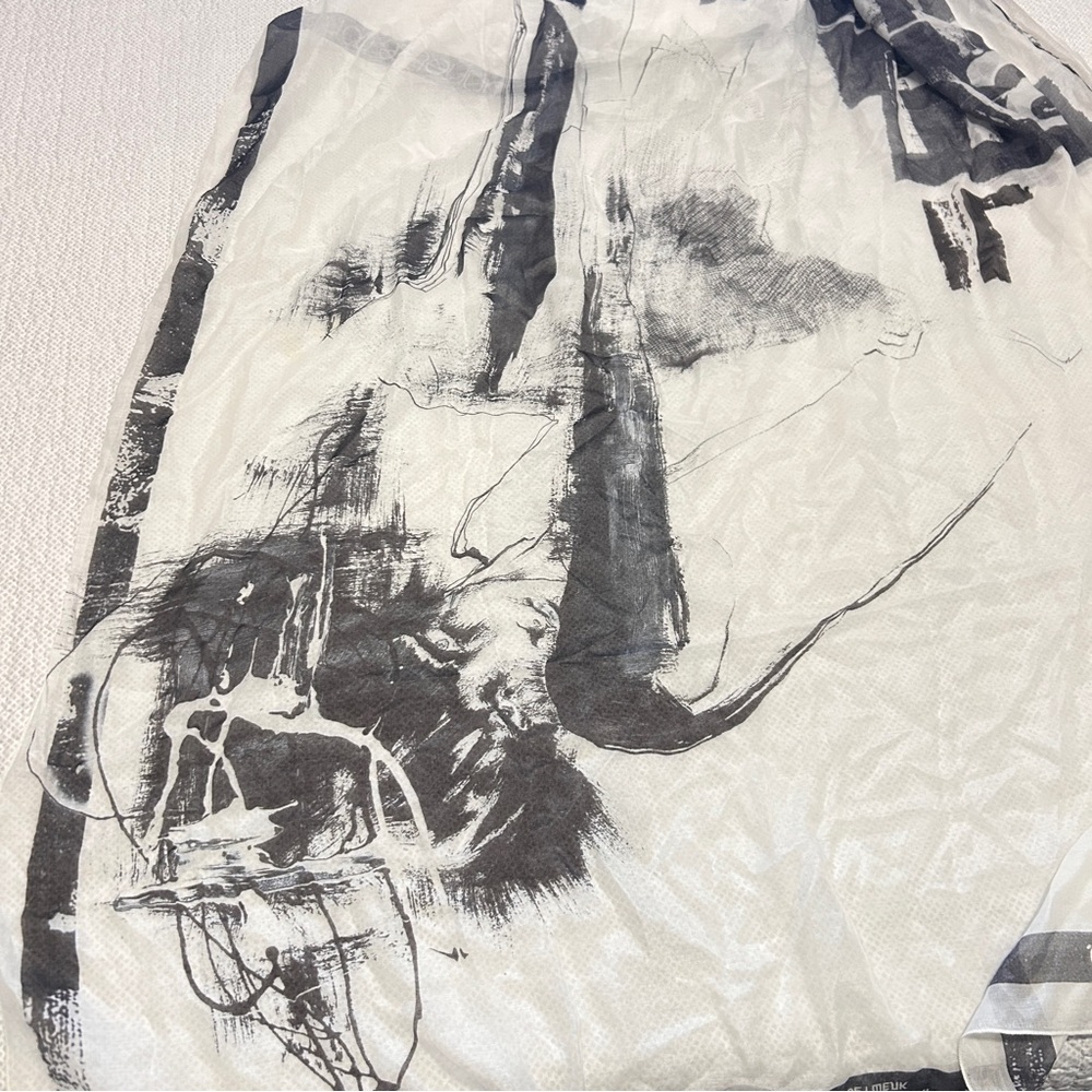 Annette Gortz Large Cotton Silk Gray Sheer Scarf - Picture 5 of 7